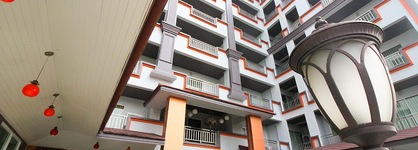 Convenient Grand Hotel
