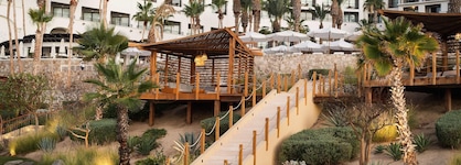 Hilton Los Cabos Beach & Golf Resort