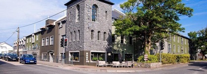 The Twelve Hotel