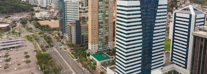 Golden Tulip Porto Vitoria