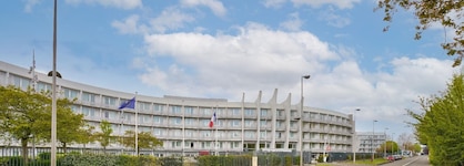 Clarion Paris CDG Airport