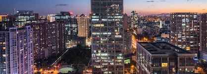 Holiday Inn Beijing Focus Square By Ihg