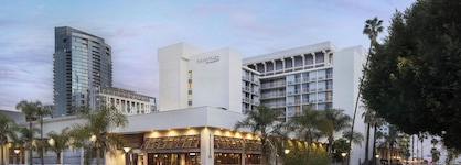Courtyard By Marriott Long Beach Downtown