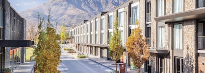 Doubletree By Hilton Hotel Queenstown