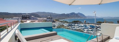 Harbour Square Hotel