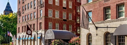 Sheraton Commander Hotel
