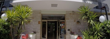 Hotel Ausonia