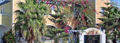 Sellada Apartments