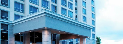 Residence Inn By Marriott Kingston Water's Edge