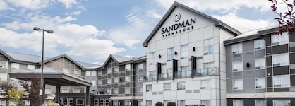 Sandman Signature Edmonton South Hotel
