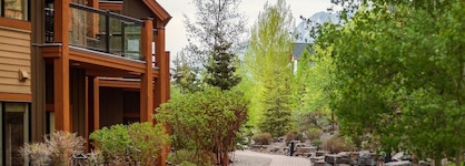 Bellstar Suites At Solara Resort