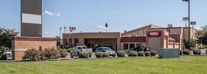 Clarion Inn