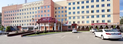 Benefit Plaza Congress Hotel