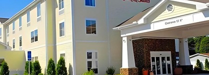 Hampton Inn & Suites