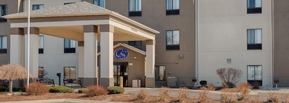 Comfort Suites North