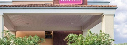 Comfort Suites