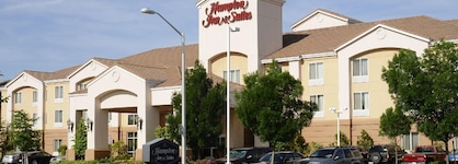 Hampton Inn & Suites Redding