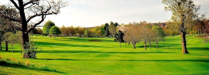 The Windmill Village Hotel, Golf Club & Spa, Bw Signature Collection