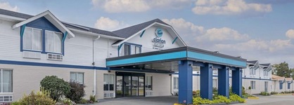 Clarion Pointe
