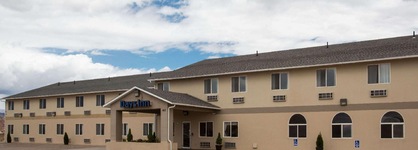 Days Inn By Wyndham Hurricane Zion National Park Area
