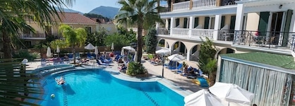 Zante Plaza Hotel & Apartments
