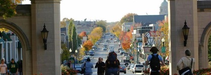 Super 8 By Wyndham Bloomington