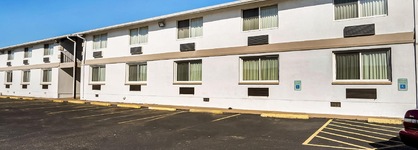 Oyo Townhouse Dodge City Ks
