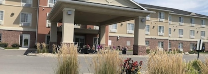 Holiday Inn Express Hotel & Suites Council Bluffs - Conv Ctr By Ihg