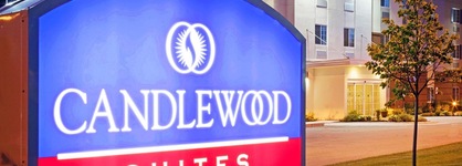 Holiday Inn Express & Suites Lenexa - Overland Park Area By Ihg