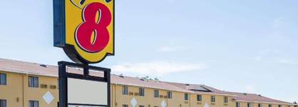 Super 8 By Wyndham Great Falls Mt