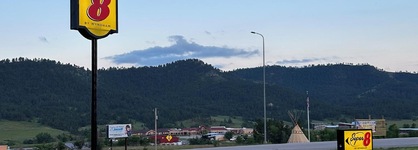 Super 8 By Wyndham Hot Springs