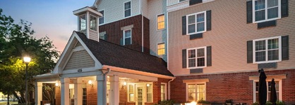 Towneplace Suites By Marriott Chicago Lombard