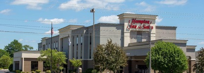 Hampton Inn & Suites Alexandria