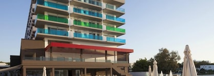 Axelbeach Ibiza Spa & Beach Club - Adults Only