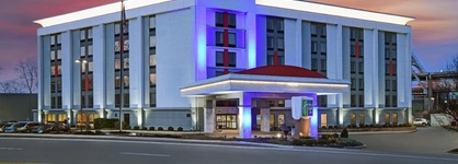 Holiday Inn Express & Suites Cincinnati Riverfront By Ihg