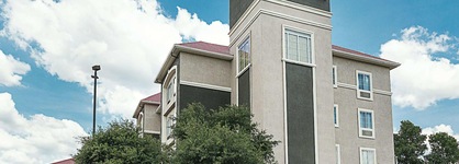 La Quinta Inn & Suites By Wyndham San Antonio Northwest