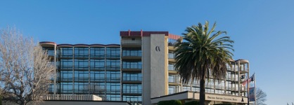 Oakland Airport Executive Hotel