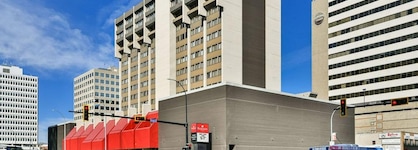 Ramada Plaza By Wyndham Regina Downtown