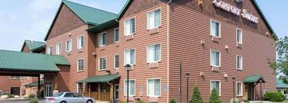 Comfort Suites Rapid River Lodge
