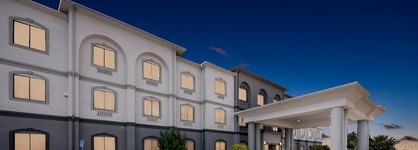 Best Western Palace Inn & Suites