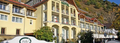 Gartenhotel & Weingut Pfeffel D�Rnstein