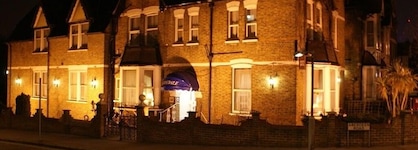 Kirkdale Hotel