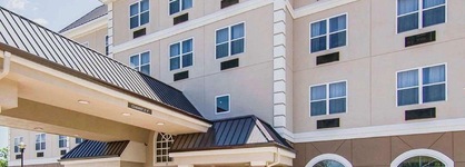 Quality Inn & Suites I-35 E Walnut Hill