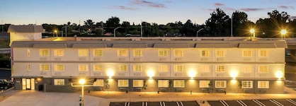 Spark By Hilton Modesto