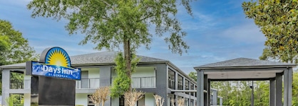 Days Inn By Wyndham Pensacola West