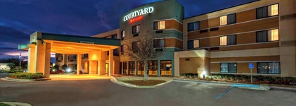 Courtyard By Marriott Alexandria
