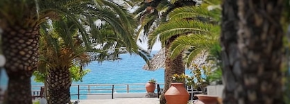 Mendi Hotel