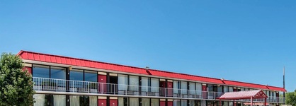 Econo Lodge Oak Grove-Blue Springs