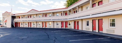 Econo Lodge West Springfield