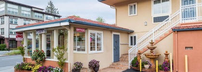 Howard Johnson By Wyndham Berkeley